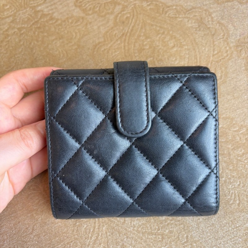 Chanel 黑色羊皮短夾錢包 銀包-2