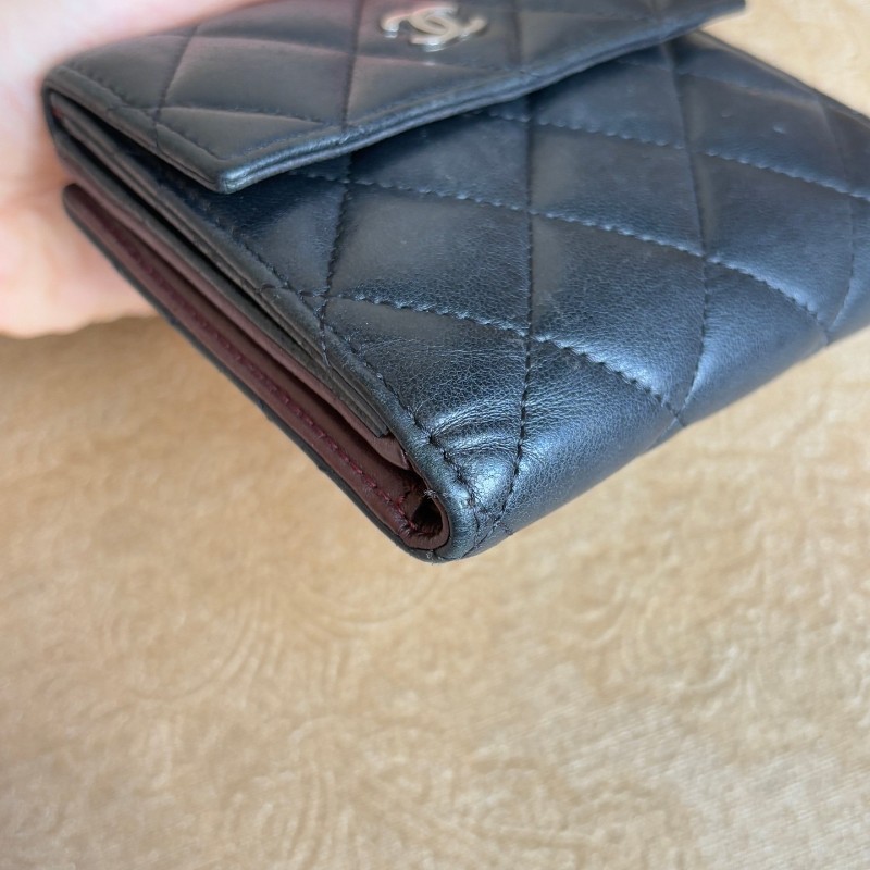 Chanel 黑色羊皮短夾錢包 銀包-13