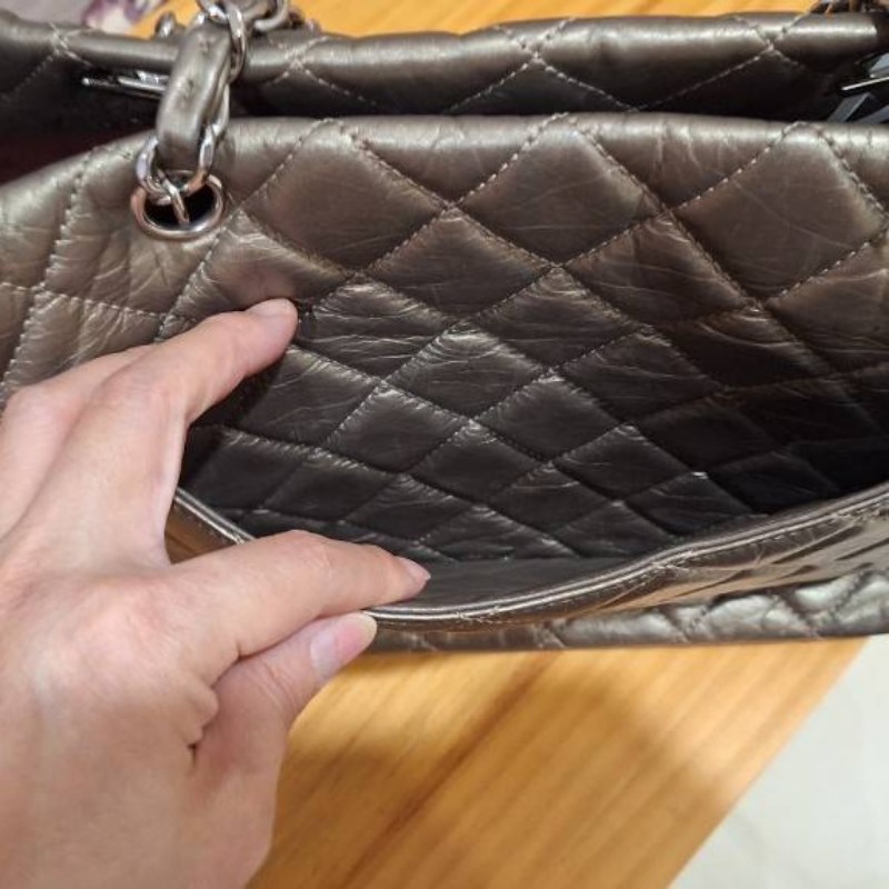 CHANEL 香檳金 銀鍊康朋包-7