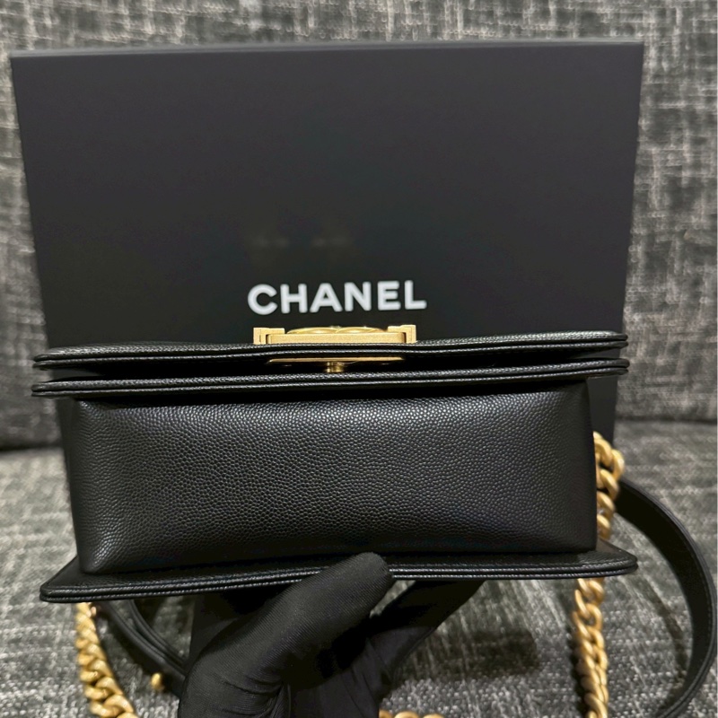 香奈兒 黑金BOY-8