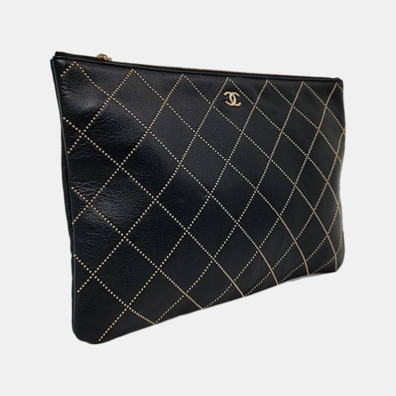 CHANEL黑色羊皮菱格紋鉚釘手拿包 金色五金 27開-3