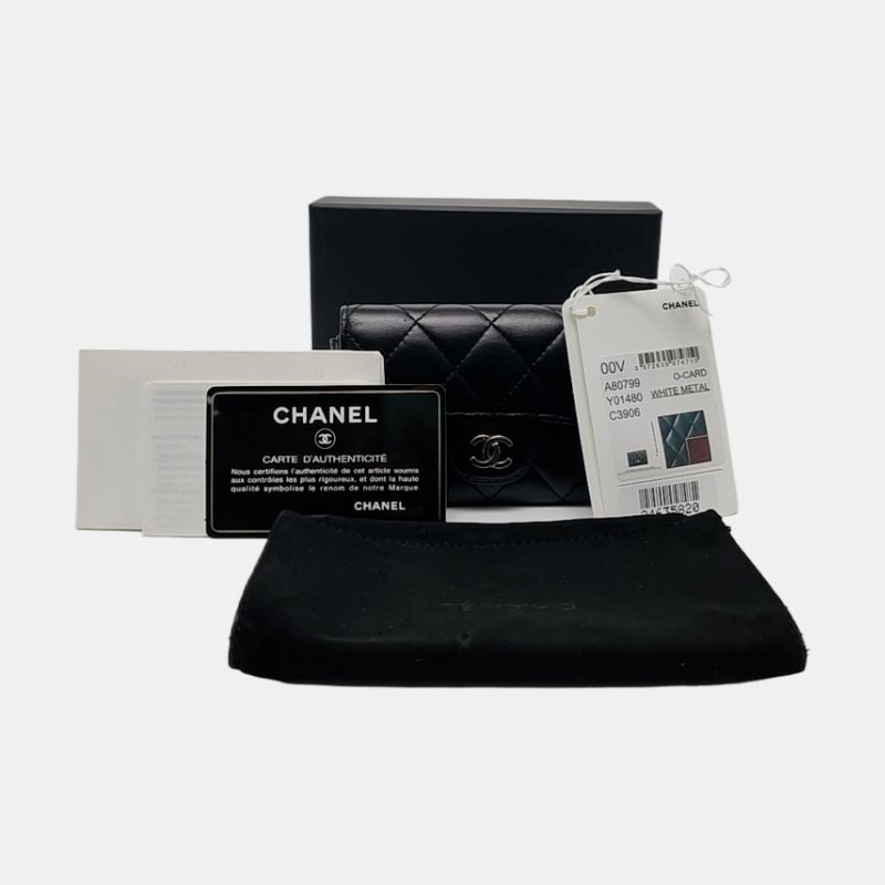 CHANEL CLASSIC FLAP 黑色羊皮萎格紋卡包 銀色五金 24開 配件齊全-6