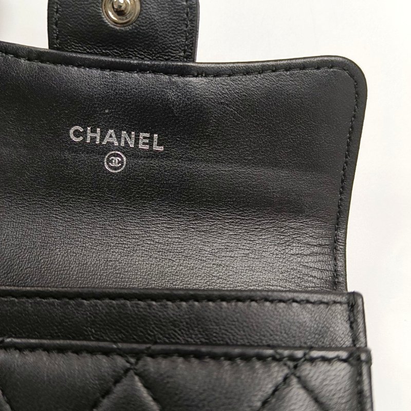 CHANEL CLASSIC FLAP 黑色羊皮萎格紋卡包 銀色五金 24開 配件齊全-7