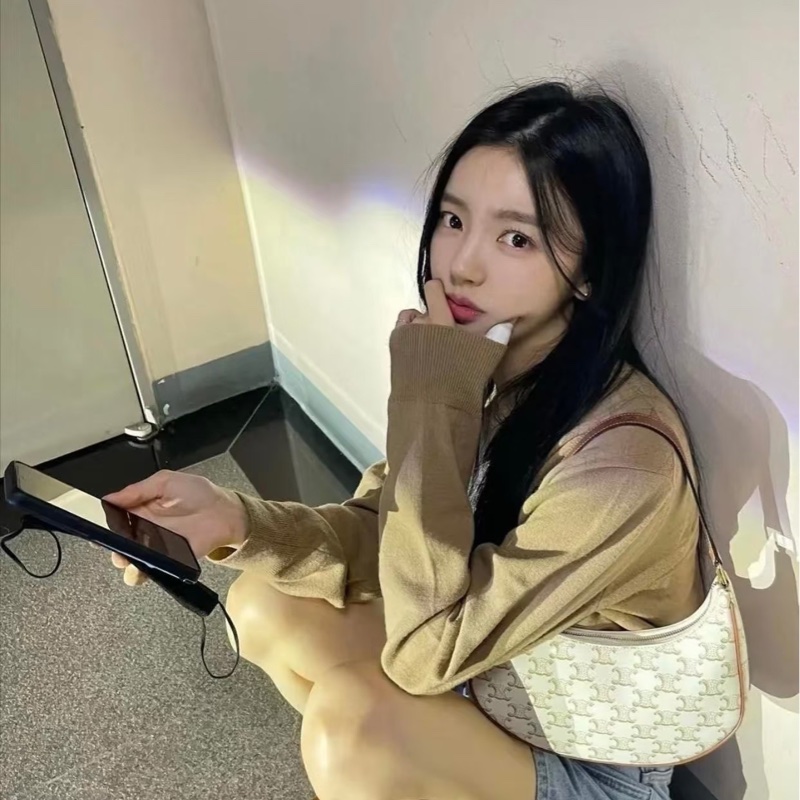 CELINE AVA白老花-9