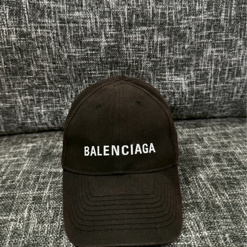 巴黎世家黑色刺繡做舊帽-3