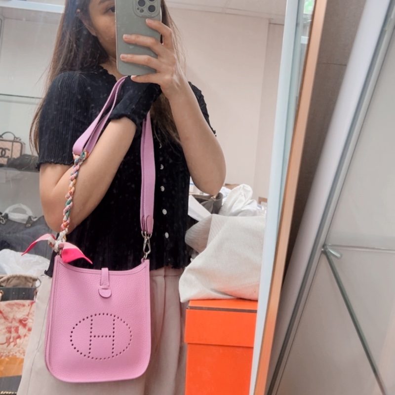 閒置 Hermes mini evelyne 錦葵紫銀扣 U-11