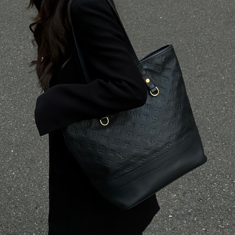 （超稀有⏰） LV 專櫃高級款 全牛皮凱莉釦 托特包👜 專櫃13萬！-20