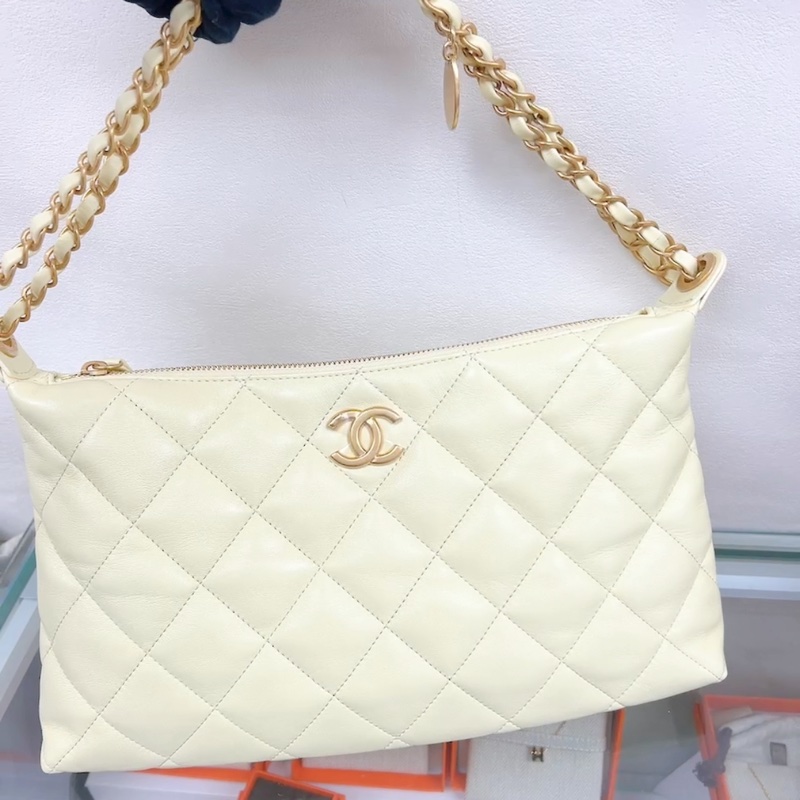 全新 Chanel 25s hobo 淺黃金幣肩背包-1