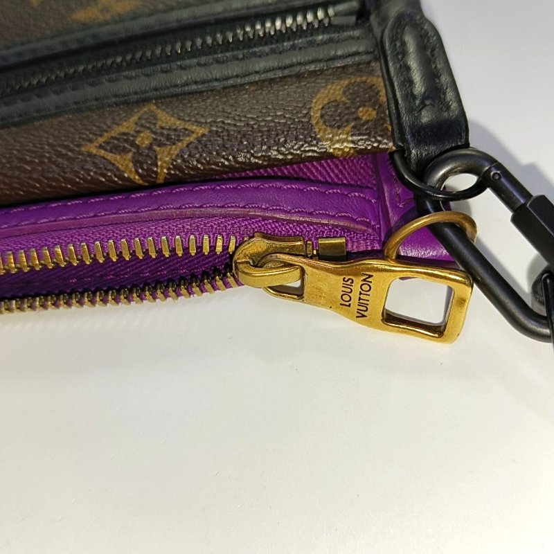 LOUIS VUITTON FLAT 棕色塗層帆布老花印花單肩包斜背包 金色黑色五金 子袋可拆卸肩帶-9