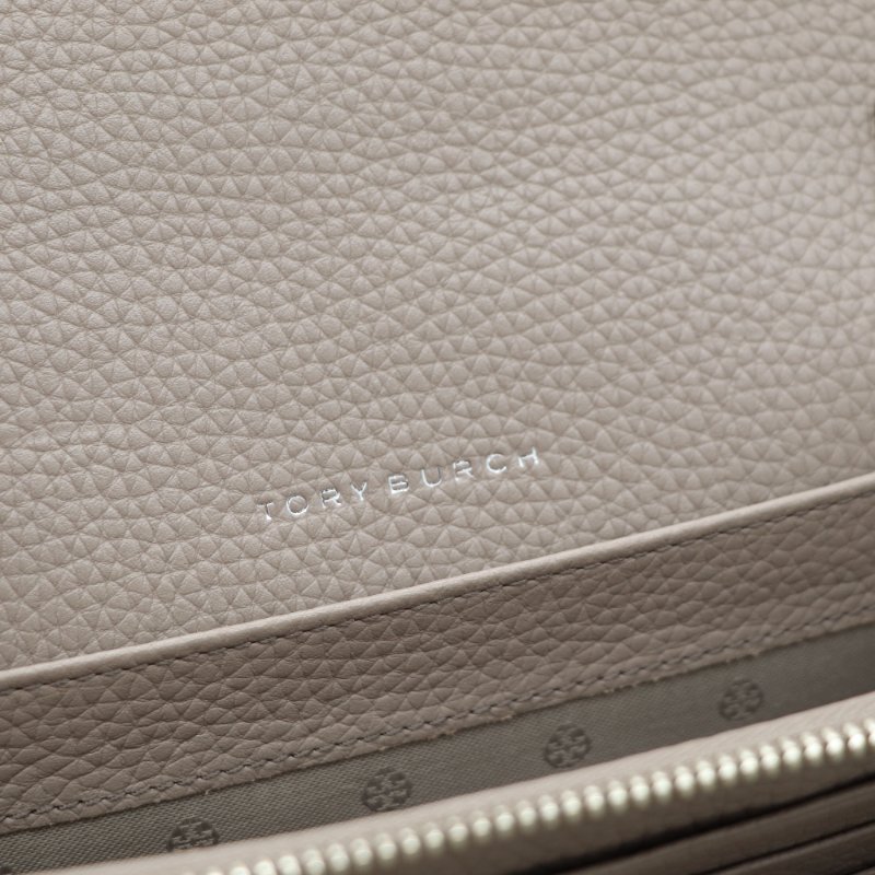 超級新♥️ Tory Burch 大象灰 牛皮 肩帶錢包 WOC 手拿包-11