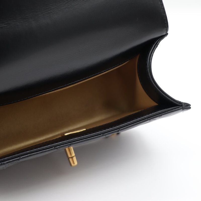 【超級新♥️包裝未拆】Chanel 香奈兒 黑色菱格紋 羊皮 雙金球 經典口蓋包 鏈條包 斜跨包-14