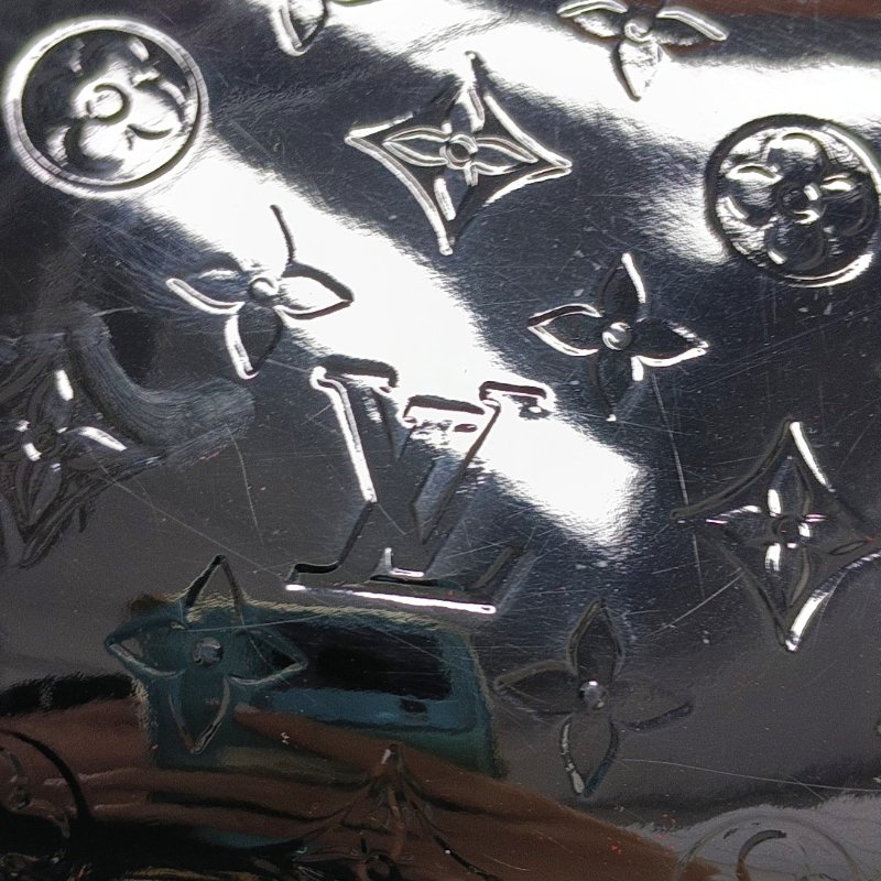 LOUIS VUITTON ANA 黑色漆皮壓花單肩包手提包 金色五金-12