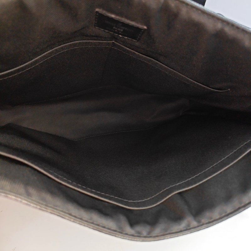 LOUIS VUITTON DISTRICT 中號 灰色塗層帆布棋盤格郵差包肩背包斜背包 銀色五金-6