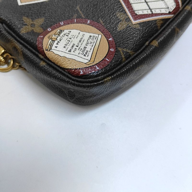 LOUIS VUITTON ACCESSOIRES 迷你 棕色塗層帆布老花印花小麻將手提包手拿包 金色五金-11