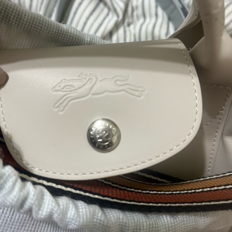 longchamp皮革包-10