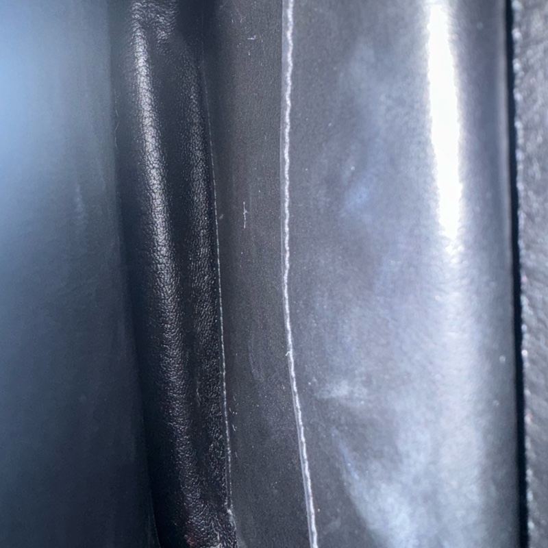 Prada Cahier 黑色牛皮斜背包肩背包-7