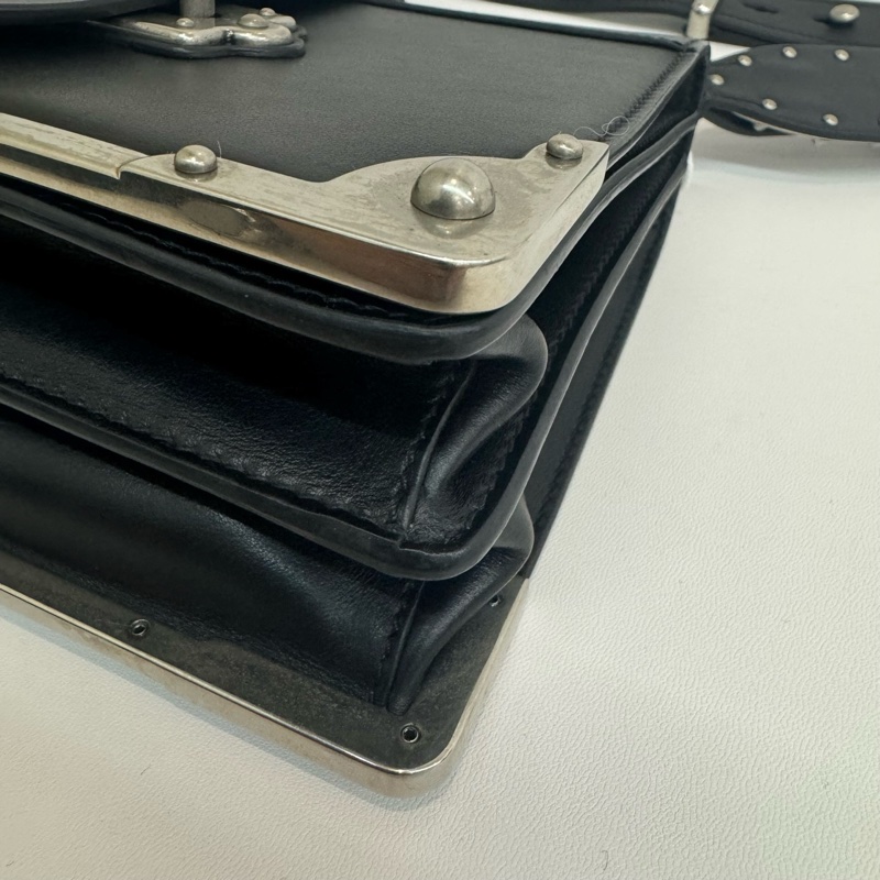 Prada Cahier 黑色牛皮斜背包肩背包-9