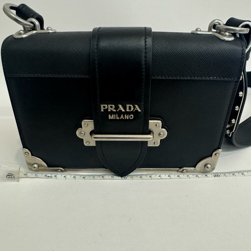 Prada Cahier 黑色牛皮斜背包肩背包-17