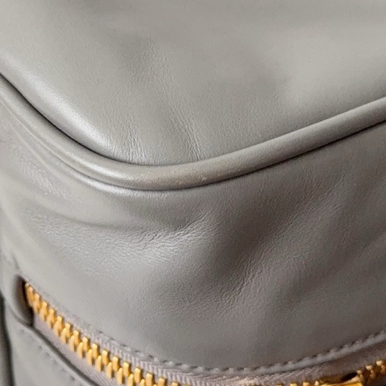 Miumiu 保齡球包 大款 皮革Beau 手袋 灰色-9