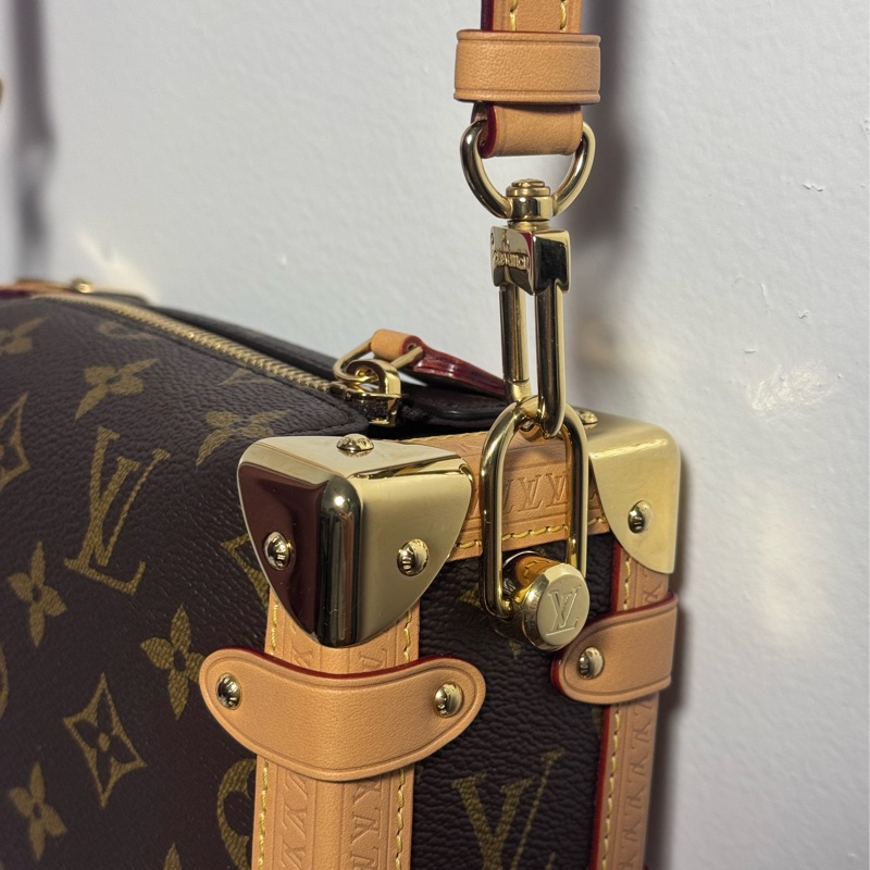 Side trunk leather handbag-3