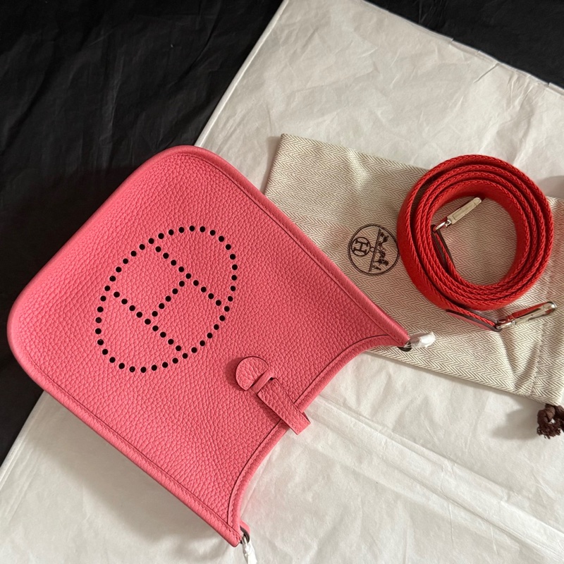 Hermes mini Evelyn 17 粉-1