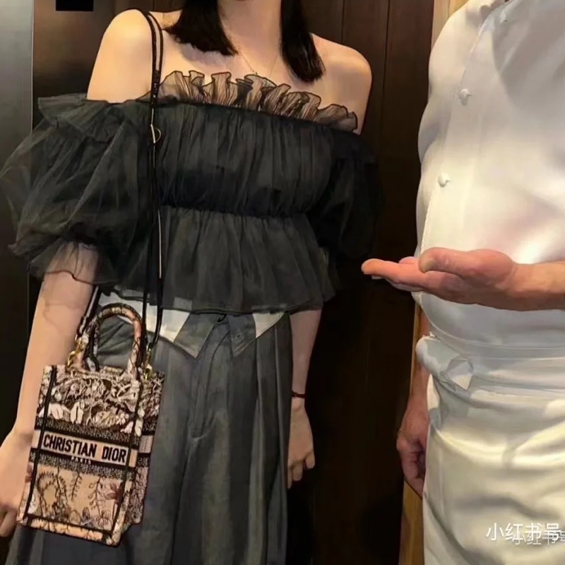 Dior mini book tote 豎版 花朵刺繡包 手提包 胭脂粉 限量版-14