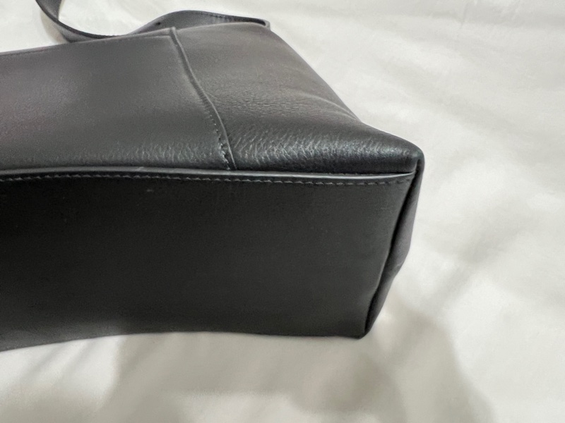 BALENCIAGA DOWNTOWN-5