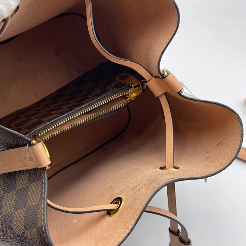 Lv 路易威登 NéoNoé 粉紅色襯裡 Damier 水桶包 棕色帆布-6