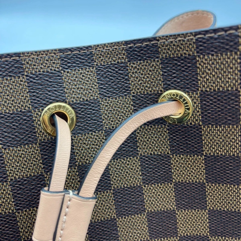 Lv 路易威登 NéoNoé 粉紅色襯裡 Damier 水桶包 棕色帆布-7