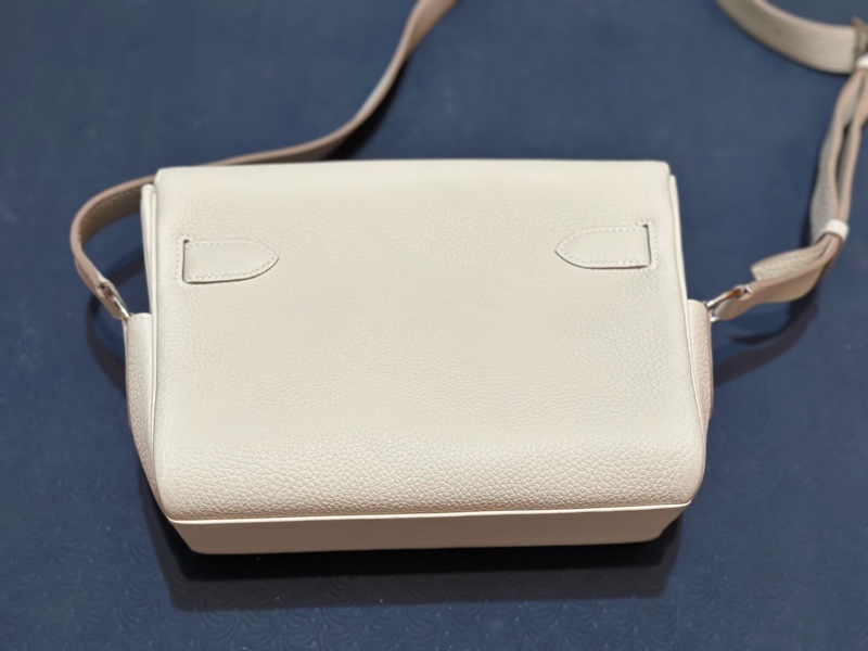 全新HERMES 愛馬仕 奶昔白K刻郵差包 中性款 KELLY MESSENGER PM TOGO皮-9