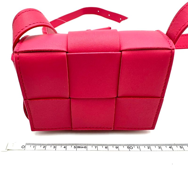 【美收精品】BV 粉色編織小肩包 B-902【隔月月中將轉賣至日本 上架期限30天】-9