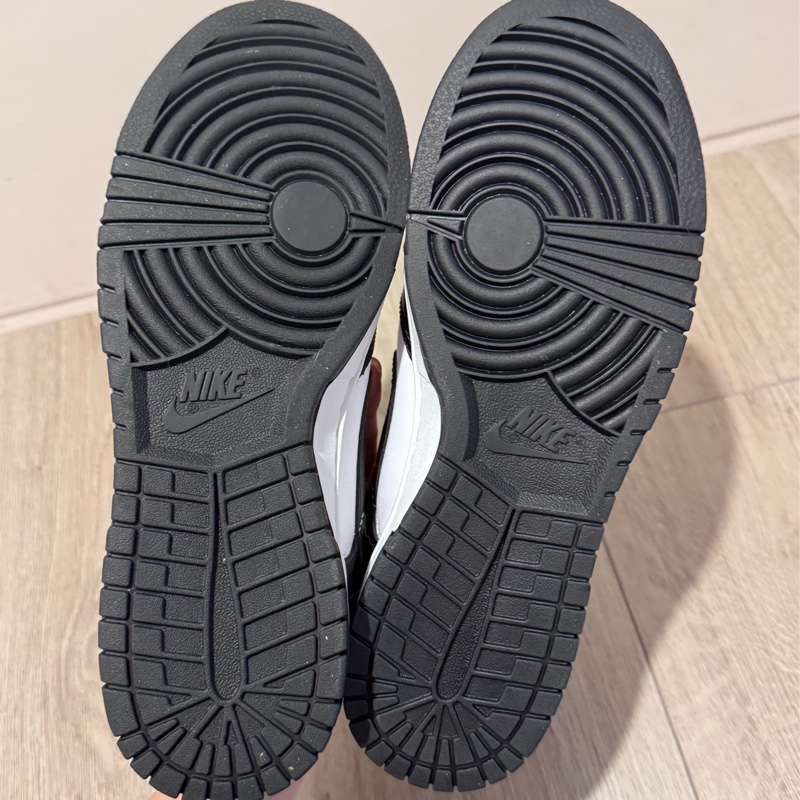 Nike Dunk Low 黑白 熊貓 8.5 27.5-4