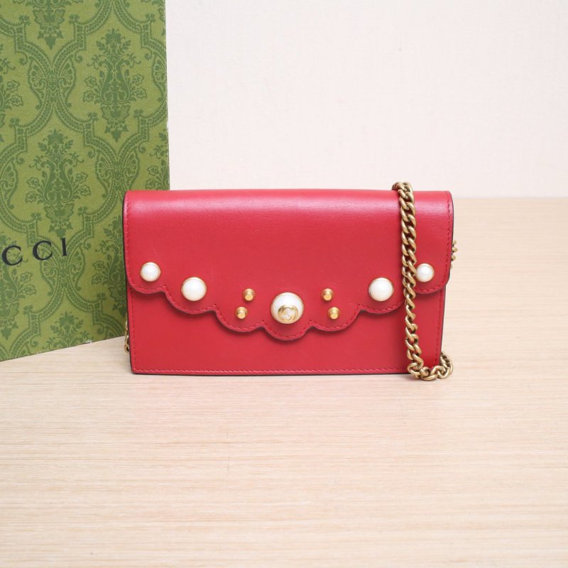 GUCCI 紅色牛皮金扣woc珍珠鏈條包肩背包-0