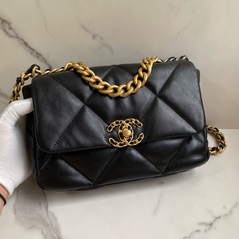 CHANEL 19bag 黑金小號 晶片款 全新品-0