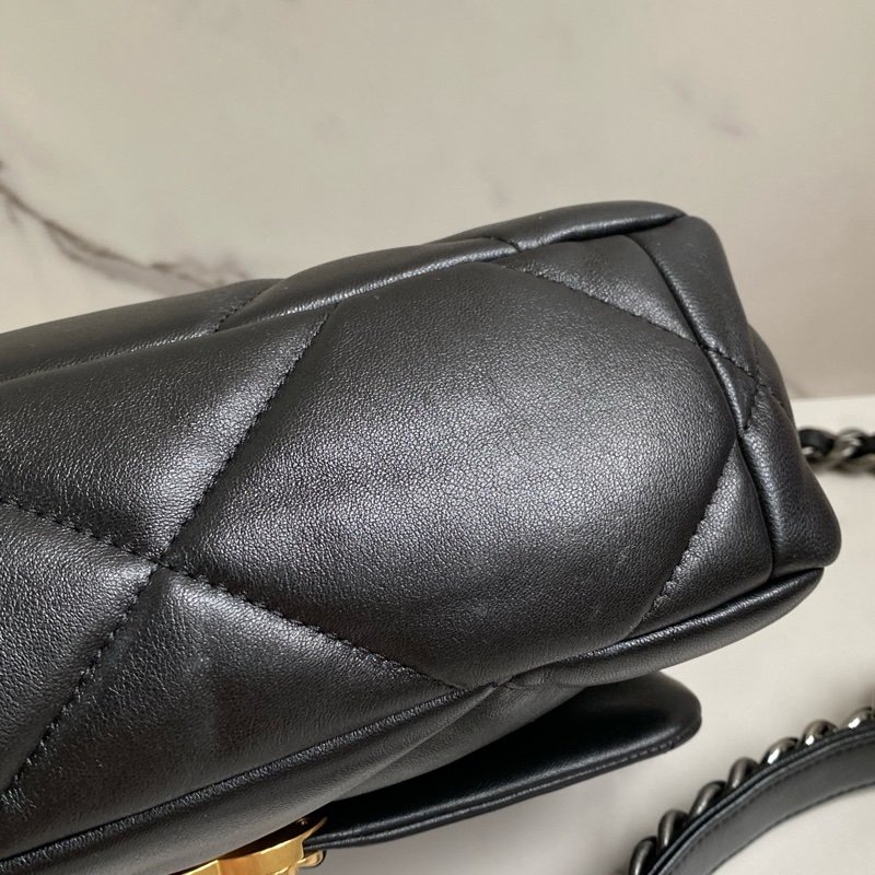 CHANEL 19bag 黑金小號 晶片款 全新品-7