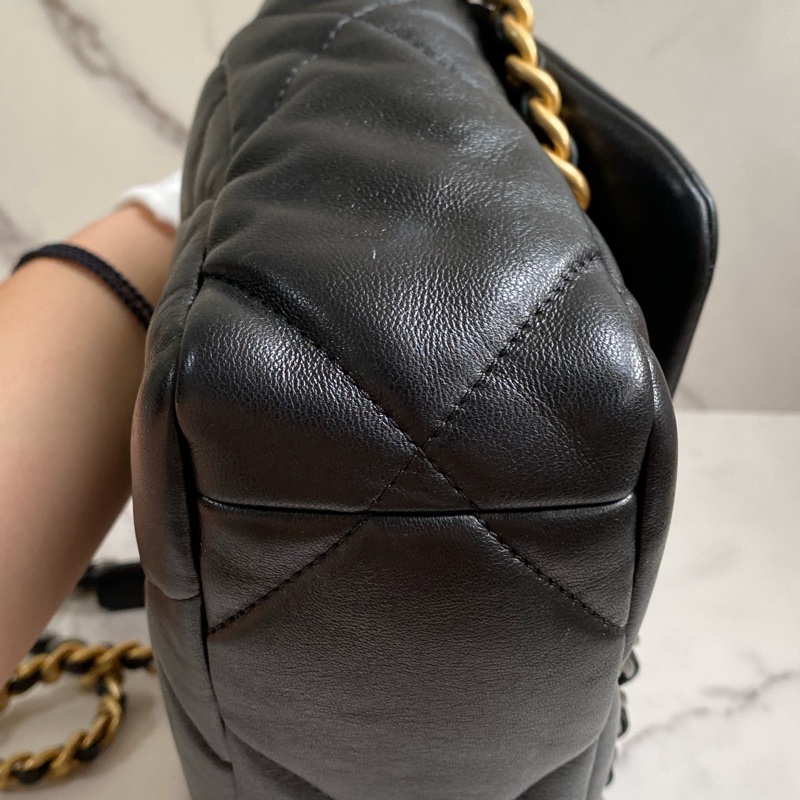 CHANEL 19bag 黑金小號 晶片款 全新品-16