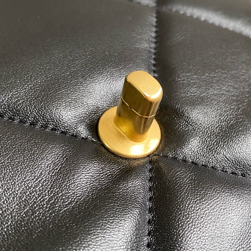 CHANEL 19bag 黑金小號 晶片款 全新品-23