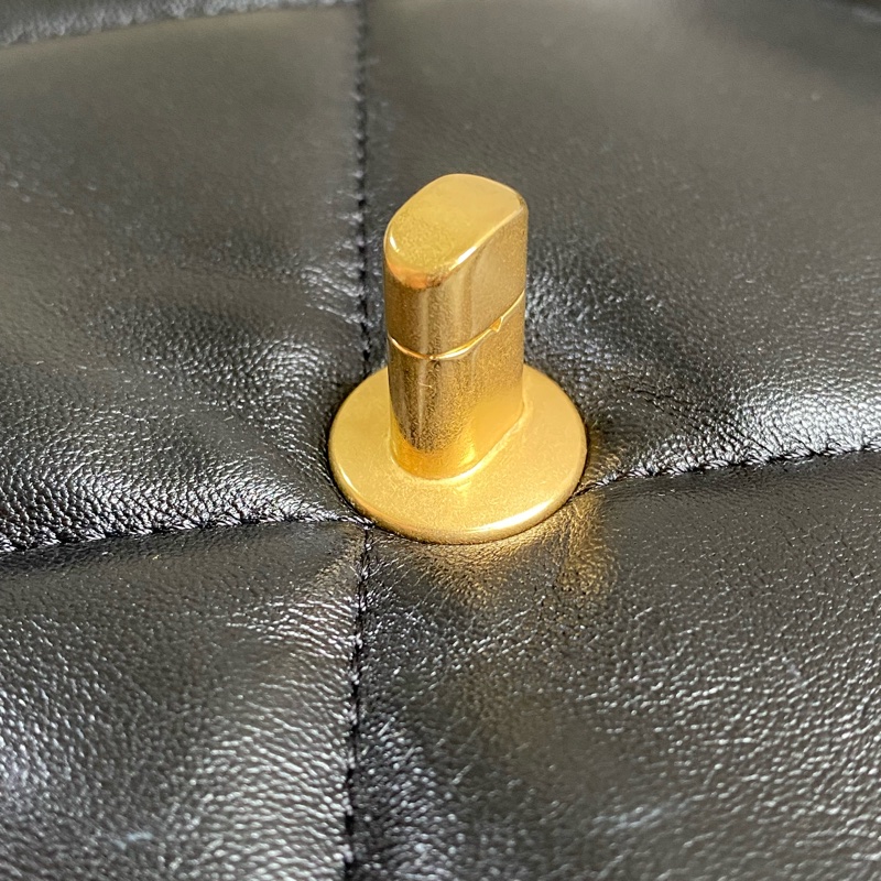 CHANEL 19bag 黑金小號 晶片款 全新品-24