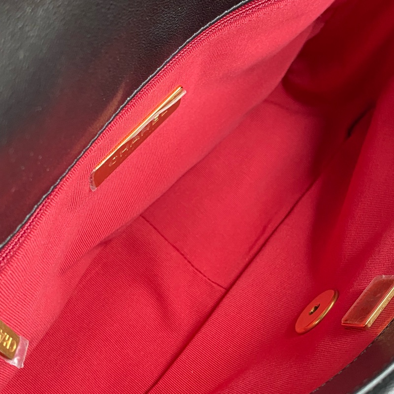 CHANEL 19bag 黑金小號 晶片款 全新品-25