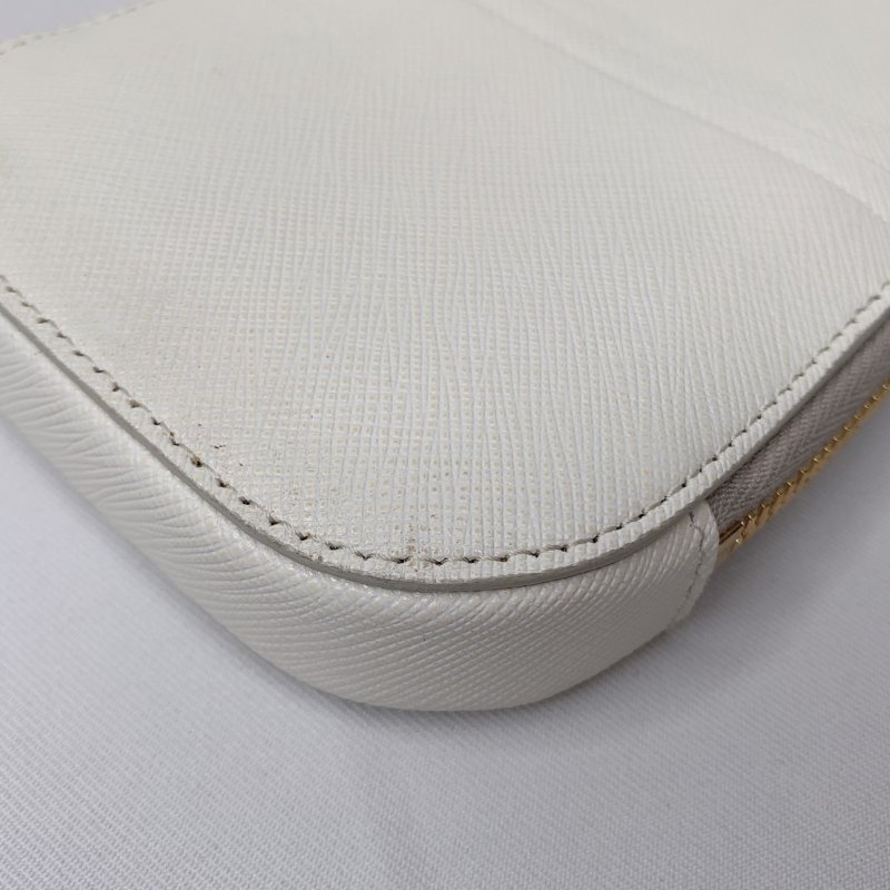 PRADA Saffiano皮革手機包-14