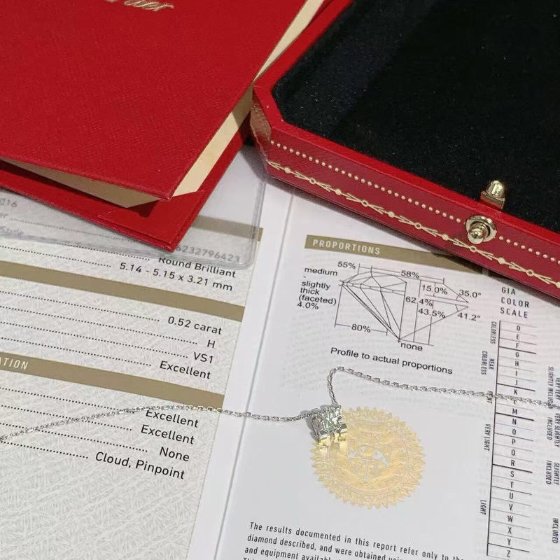 Cartier卡地亞牛頭石鑽石項鍊 50 份白金項鍊,主鑽 0.52ct,顏色 H,淨度 vs1-2