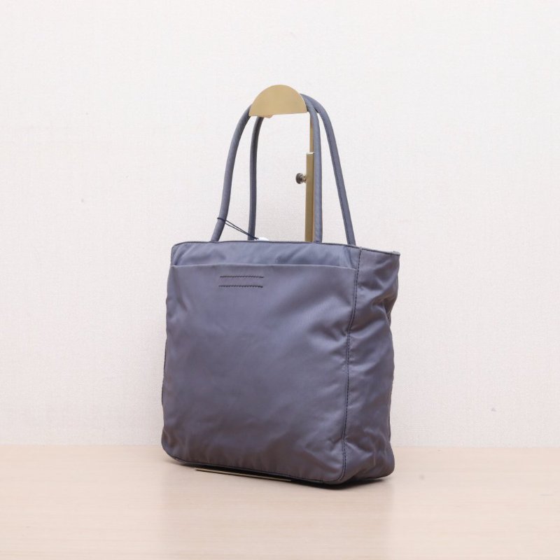 PRADA 灰色尼龍無側標手提包購物袋肩背包-3