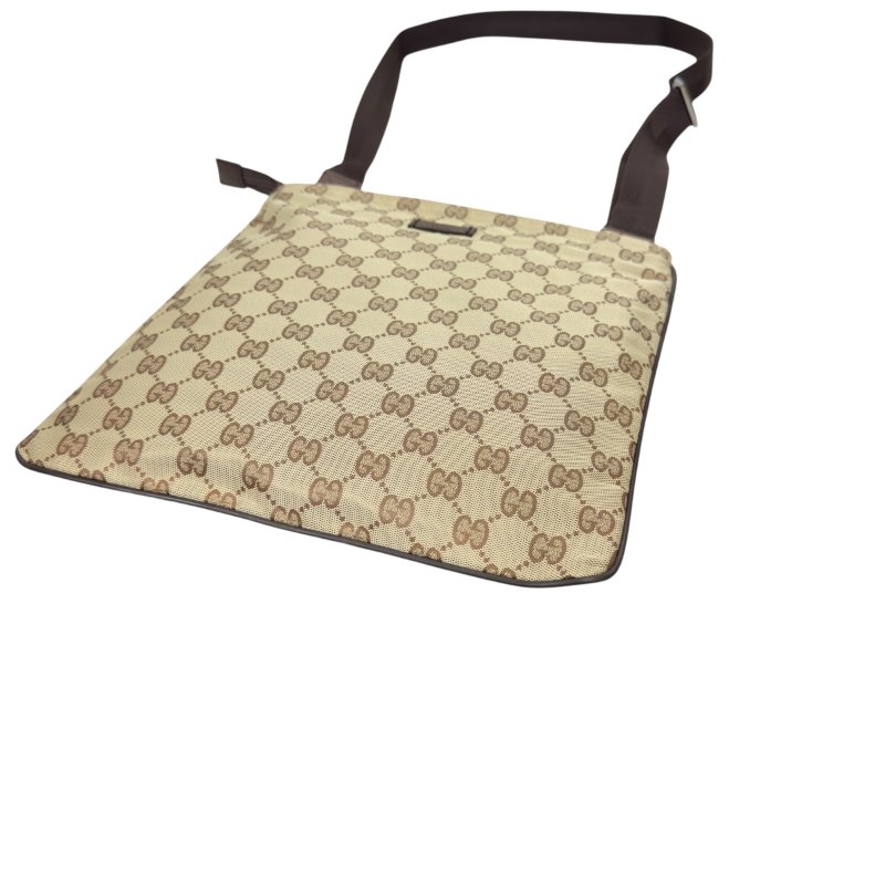 GUCCI GG 斜背包-10