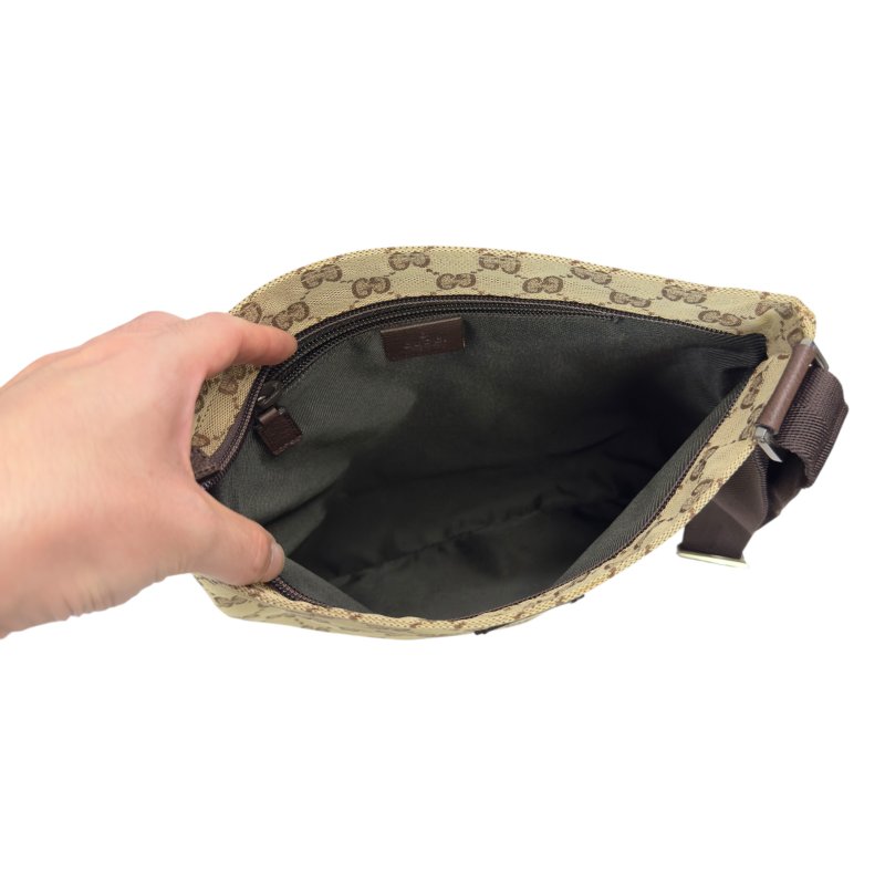 GUCCI GG 斜背包-15