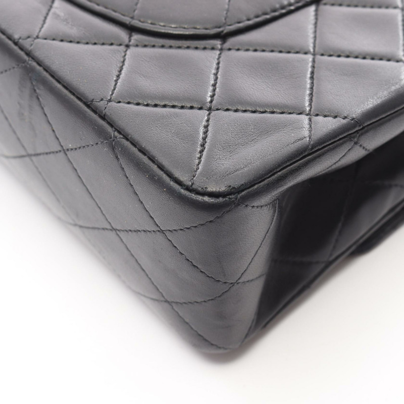 CHANEL Matelasse W 翻蓋鏈條單肩包 羔羊皮 黑色 二手 GHW CC-8