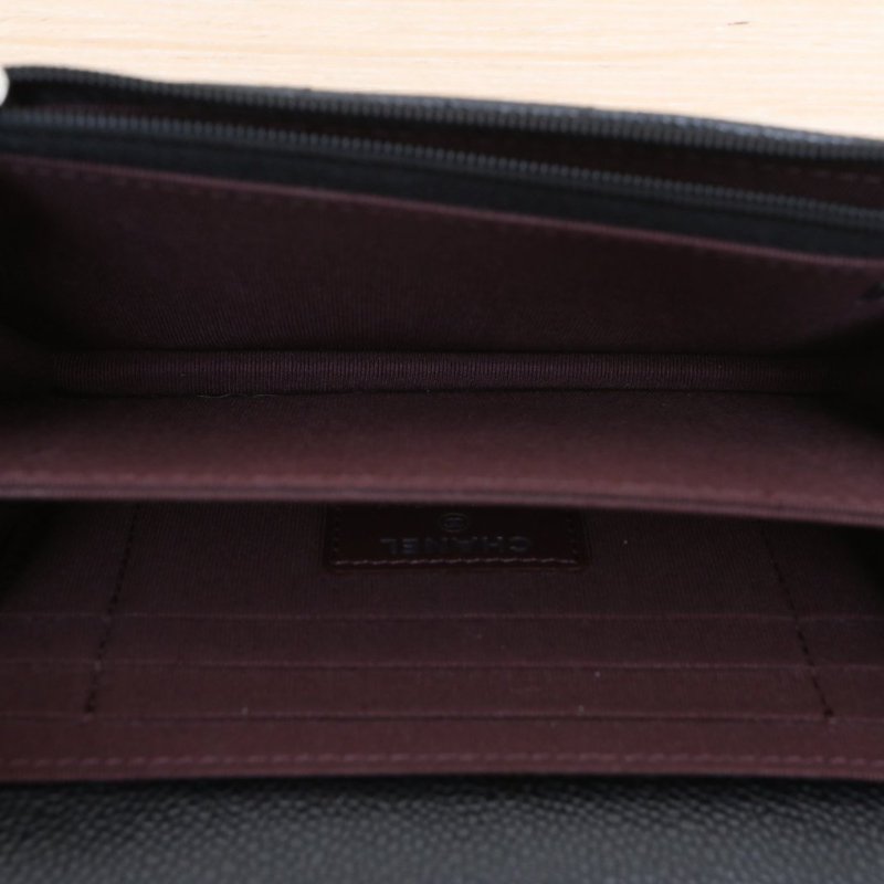 CHANEL CFWOini後拉鏈款15黑色荔枝羊皮30開銀扣肩背包-2