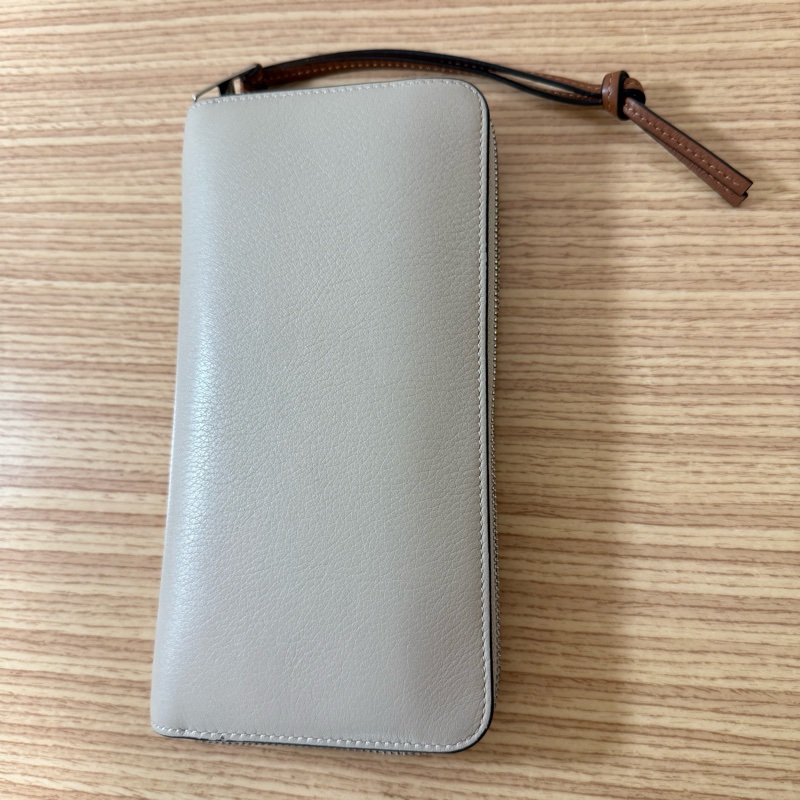 LOEWE Anagram 拉鍊長夾-1