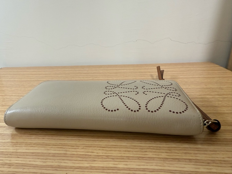 LOEWE Anagram 拉鍊長夾-8