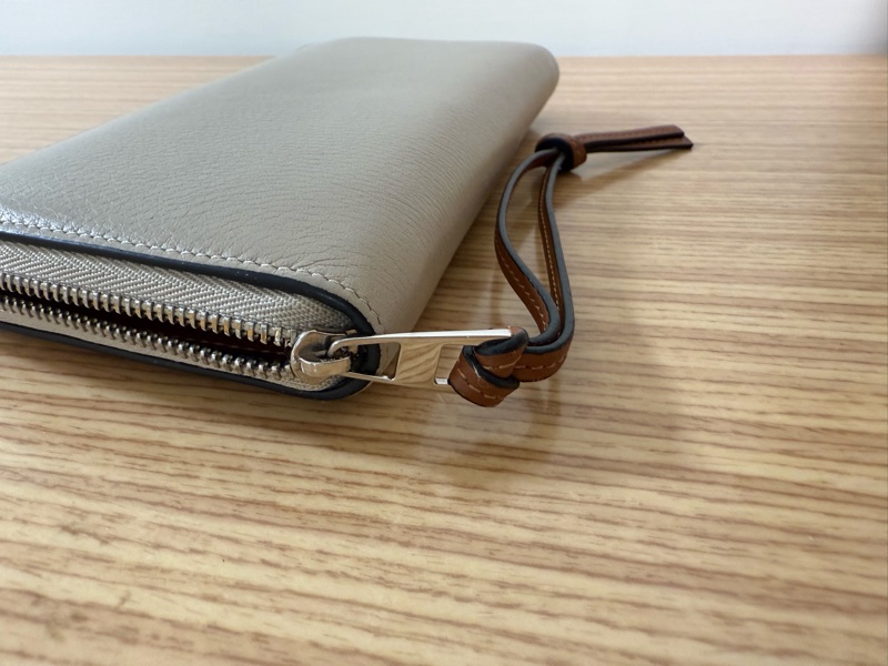 LOEWE Anagram 拉鍊長夾-12