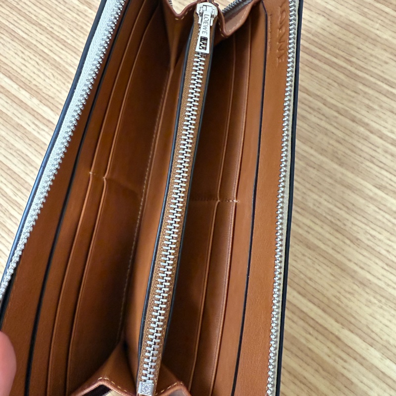 LOEWE Anagram 拉鍊長夾-16